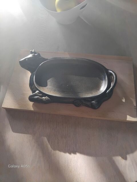 assiette en fonte 50 Castillonn�s (47)