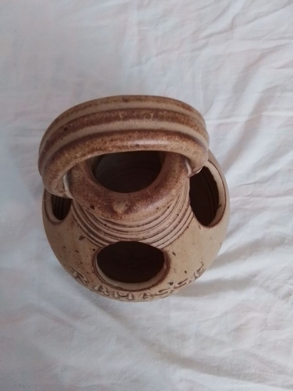 Authentique range-couverts en poterie rustique, Cuisine
