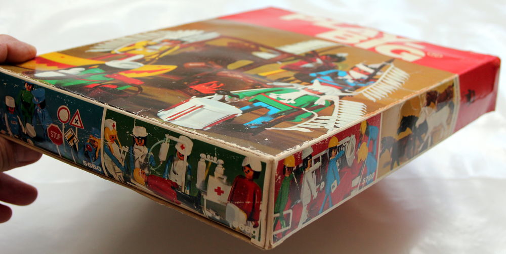 Boite indiens PLAYBIG, airgam, Playmobil Jeux / jouets