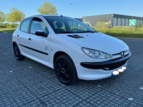 Peugeot 206 1.4e 16V Roland Garros 2004 occasion Niort 79000