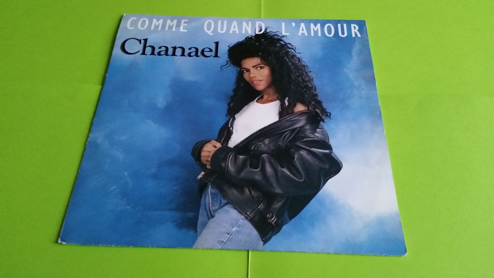 CHANAEL CD et vinyles