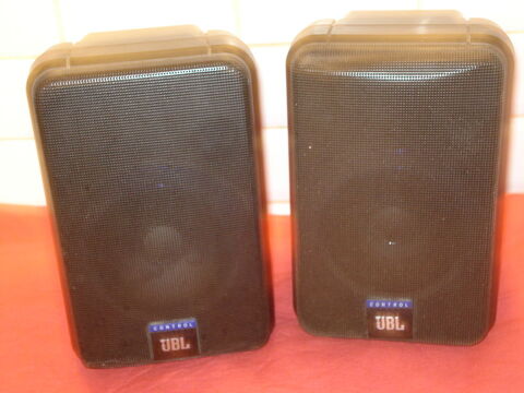 Enceinte JBL Contr�le CM40 80 Fontenay-le-Fleury (78)