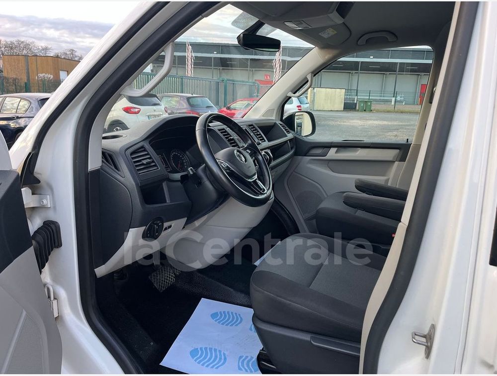 Transporter VOLKSWAGEN TRANSPORTER VI T6 PROCAB 2.0 TDI 204 4MOTION L1H1 2019 occasion 45770 Saran