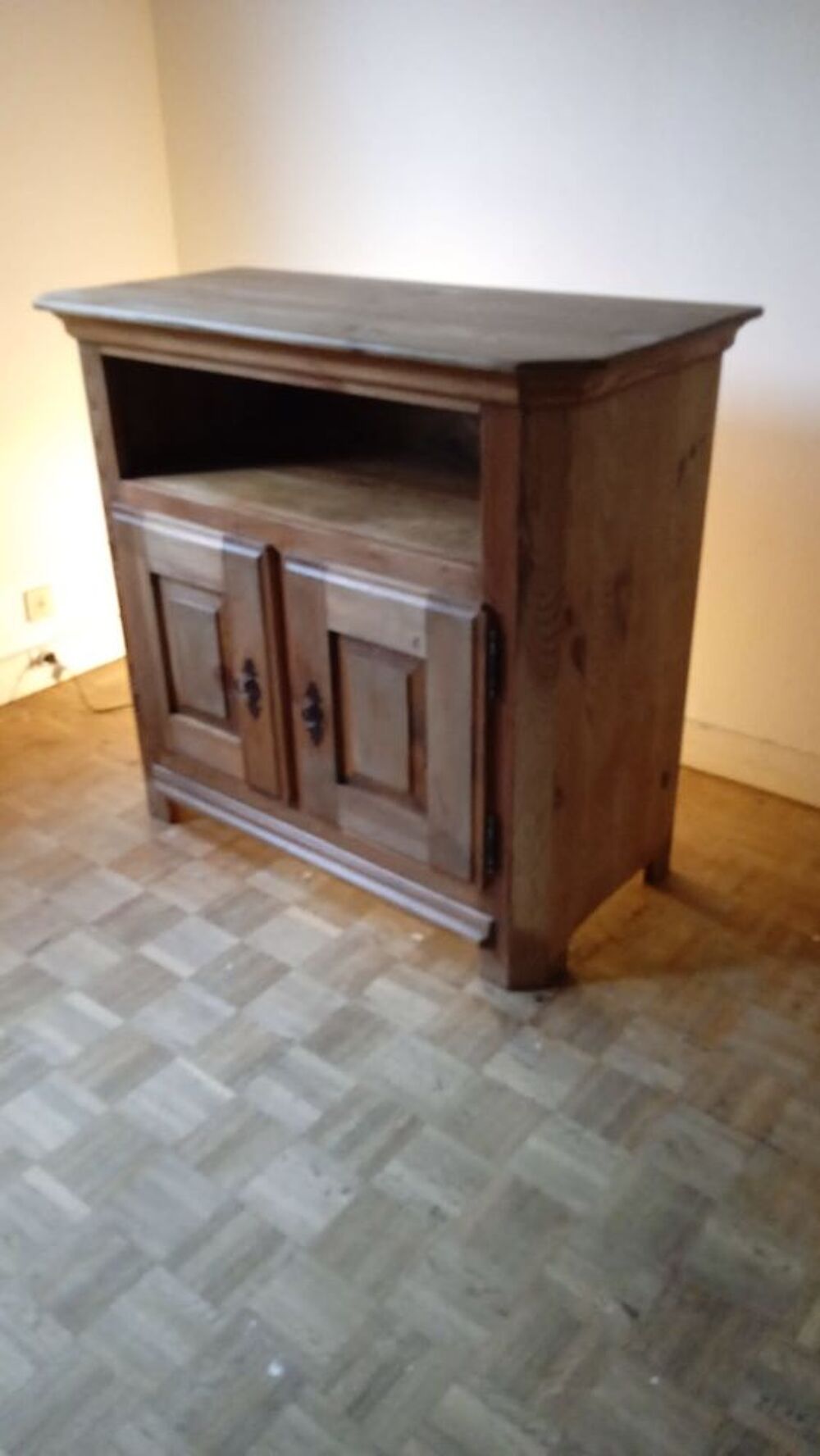 Meuble tv en bois massif Meubles
