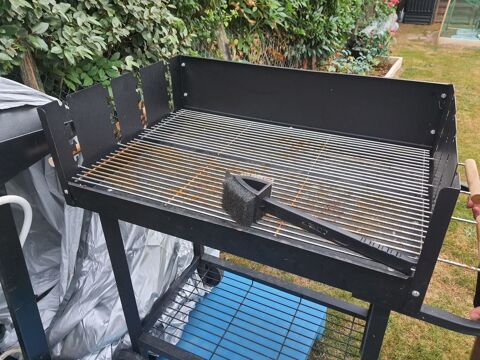 plancha et barbecue 70 Saint-Magne-de-Castillon (33)