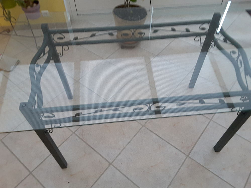 Table et chaises Meubles