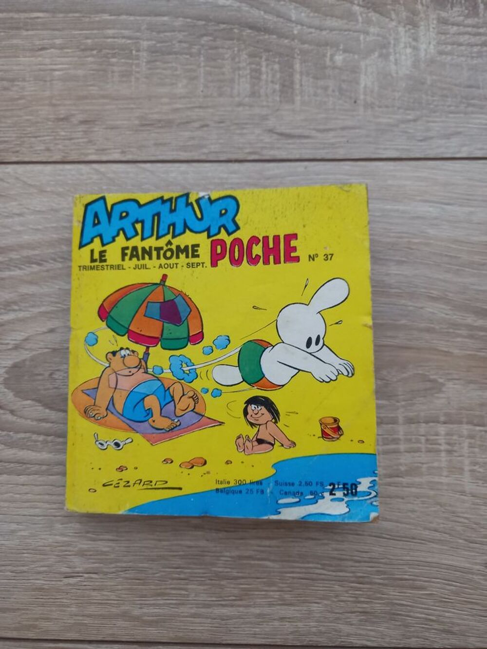 Bd Arthur le fant&ocirc;me n&deg;37 Livres et BD