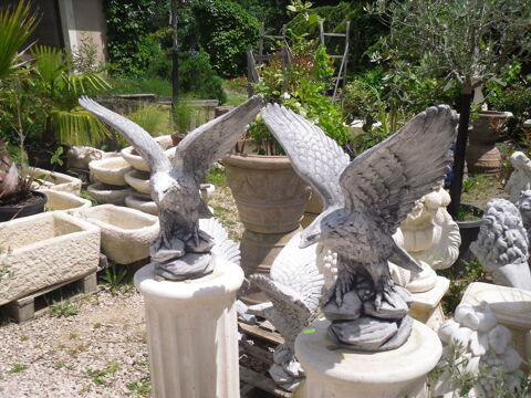 STATUE  2 AIGLES   GEANT en pierre reconstitue 250 Boucagnres (32)