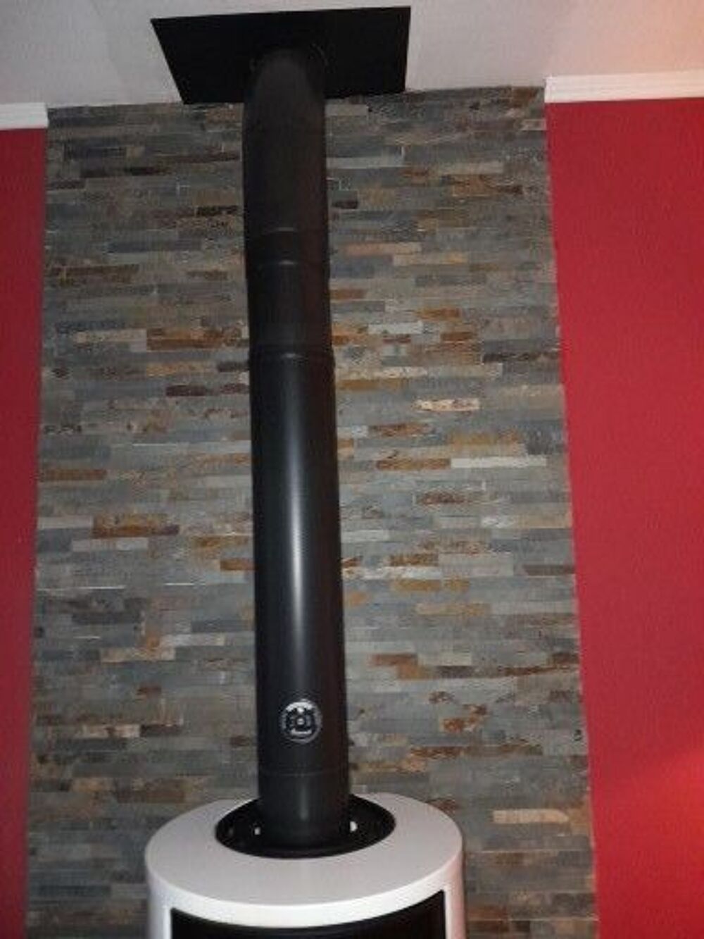 Po&ecirc;le &agrave; bois moderne blanc et noir Dcoration