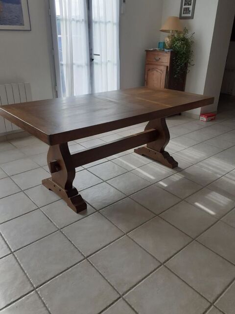 Table monast�re 0 Cl�r�-les-Pins (37)