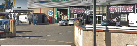  Atelier  louer 5 pices 380 m