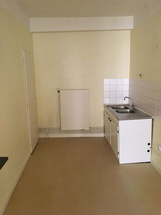  Appartement à louer 3 pièces 50 m²