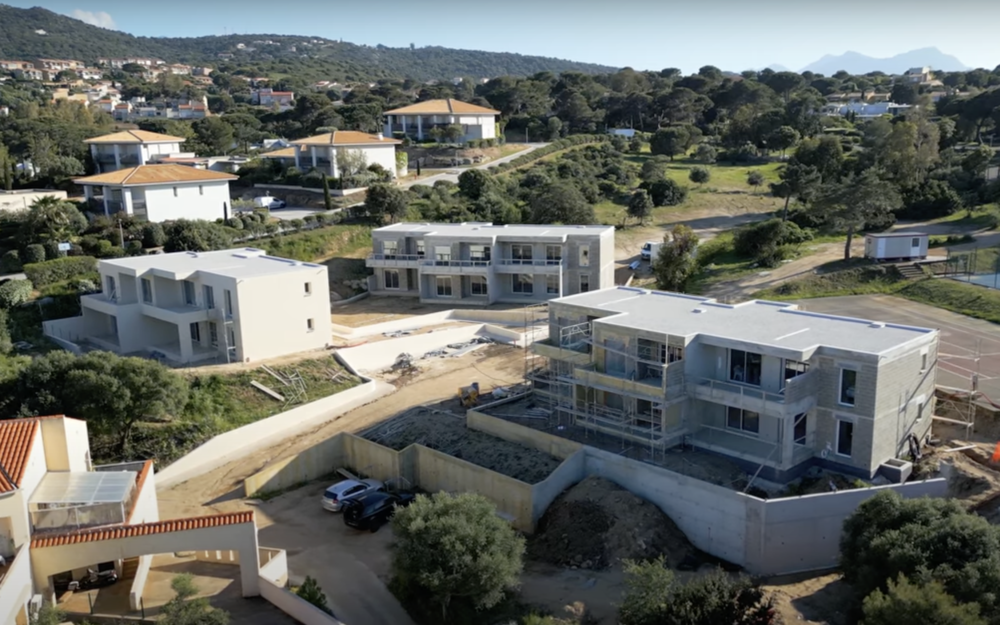 Appartement 2 pièces 42 m² · à Lumio · 42 m² · 332 000 €
