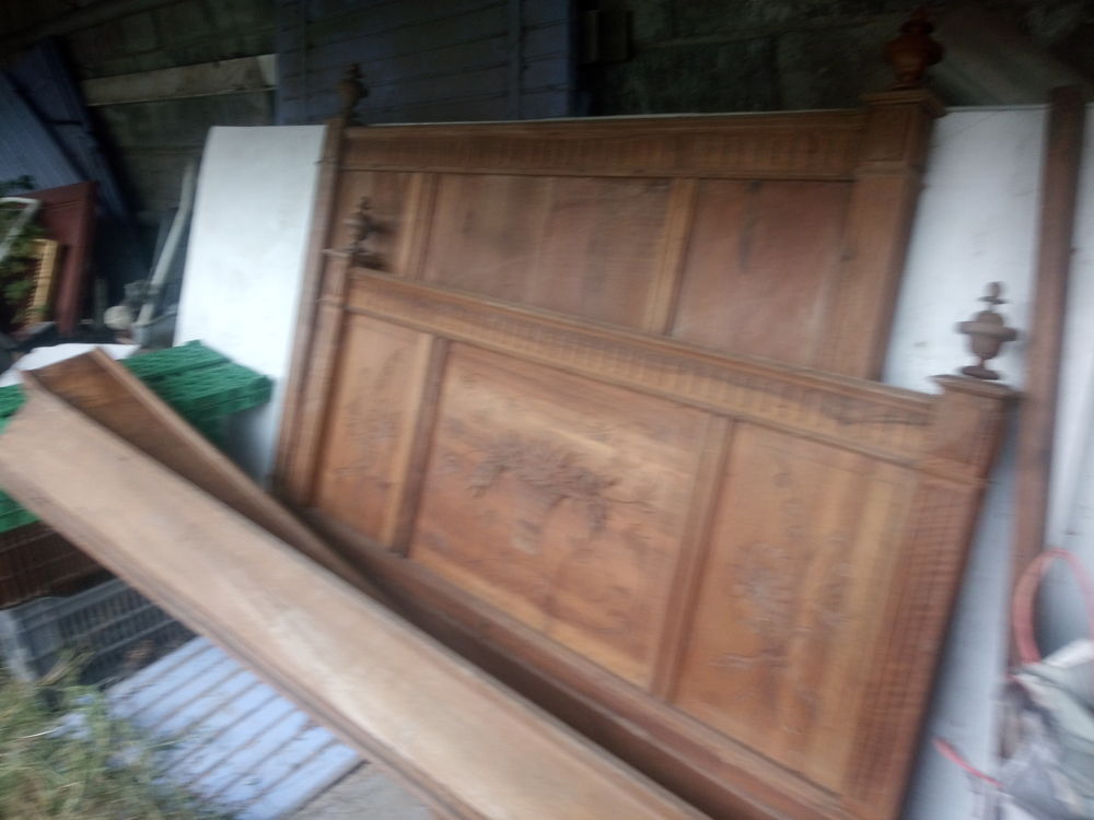 lit bois massif ancien Meubles