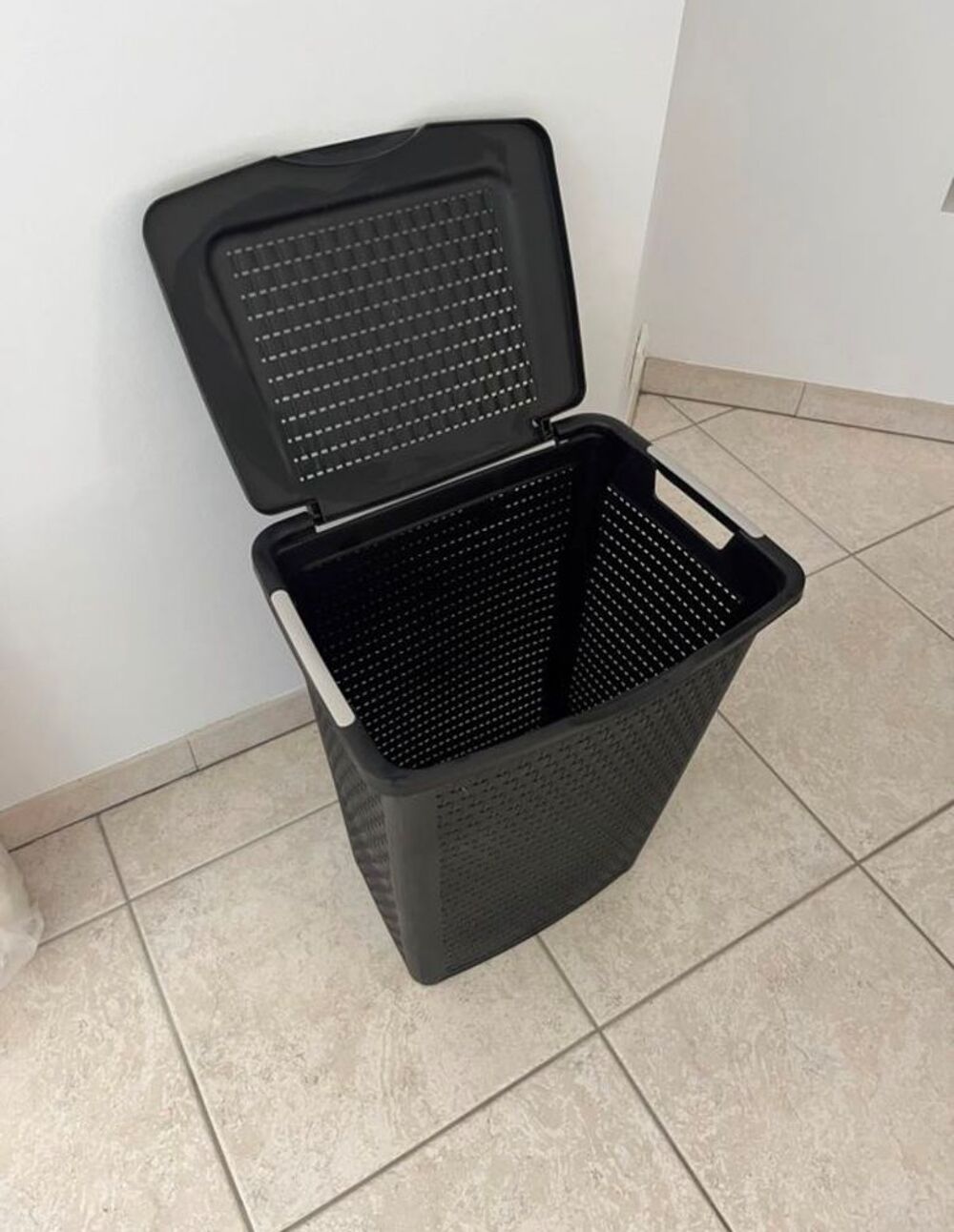 Coffre &agrave; linge 50L Meubles