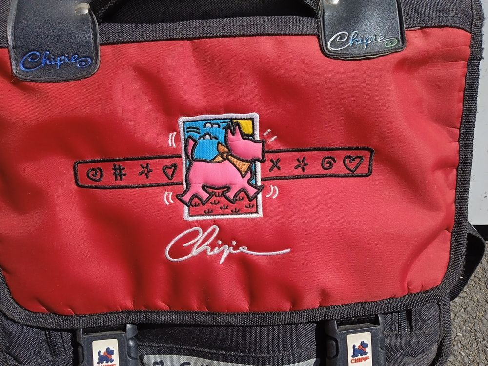 cartable rouge de marque chipie avec bretelles Vêtements enfants