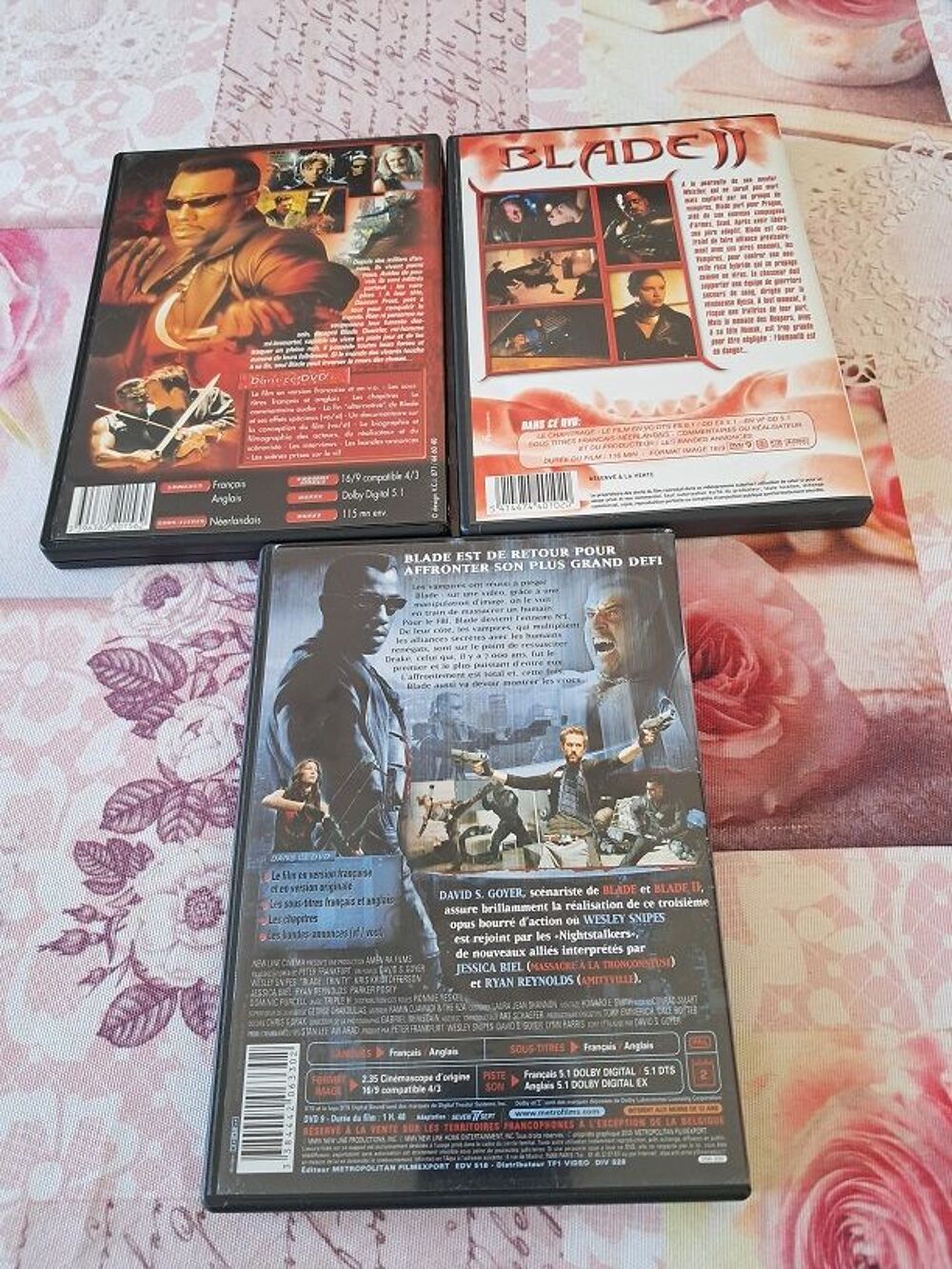 DVDs Blade 1 2 3 film cine vampire action TV serie DVD et blu-ray