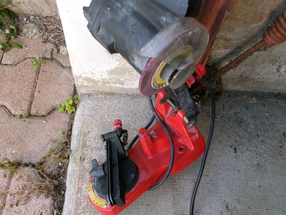 Aiguizeur electric pour chaine de tronconneuse Bricolage