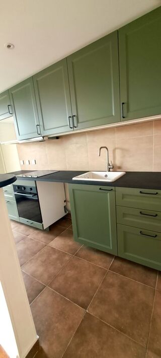  Appartement à louer 2 pièces 80 m² Viroflay