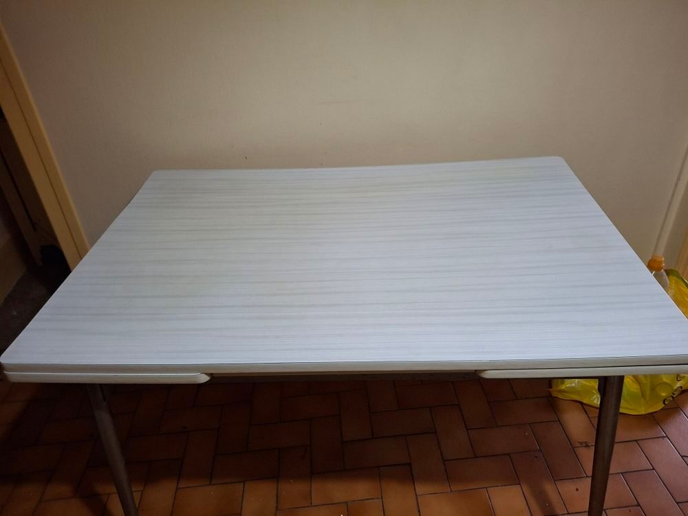Table formica cuisine Meubles