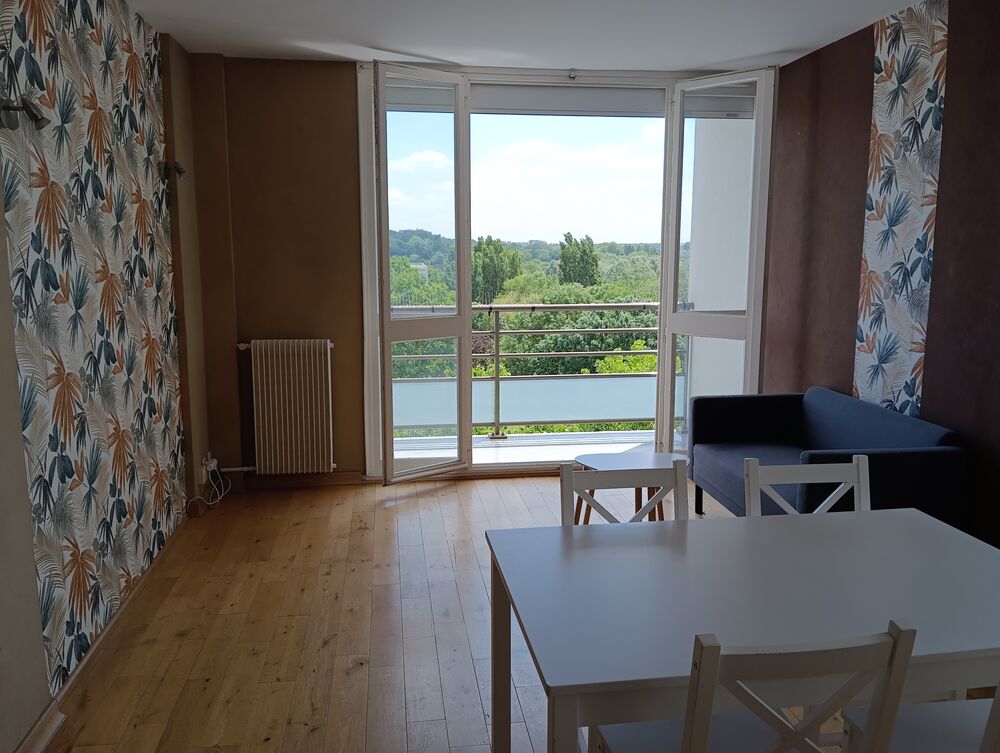Appartement 3 pièces 67 m² · à Chilly-Mazarin · 67 m² · 172 000 €