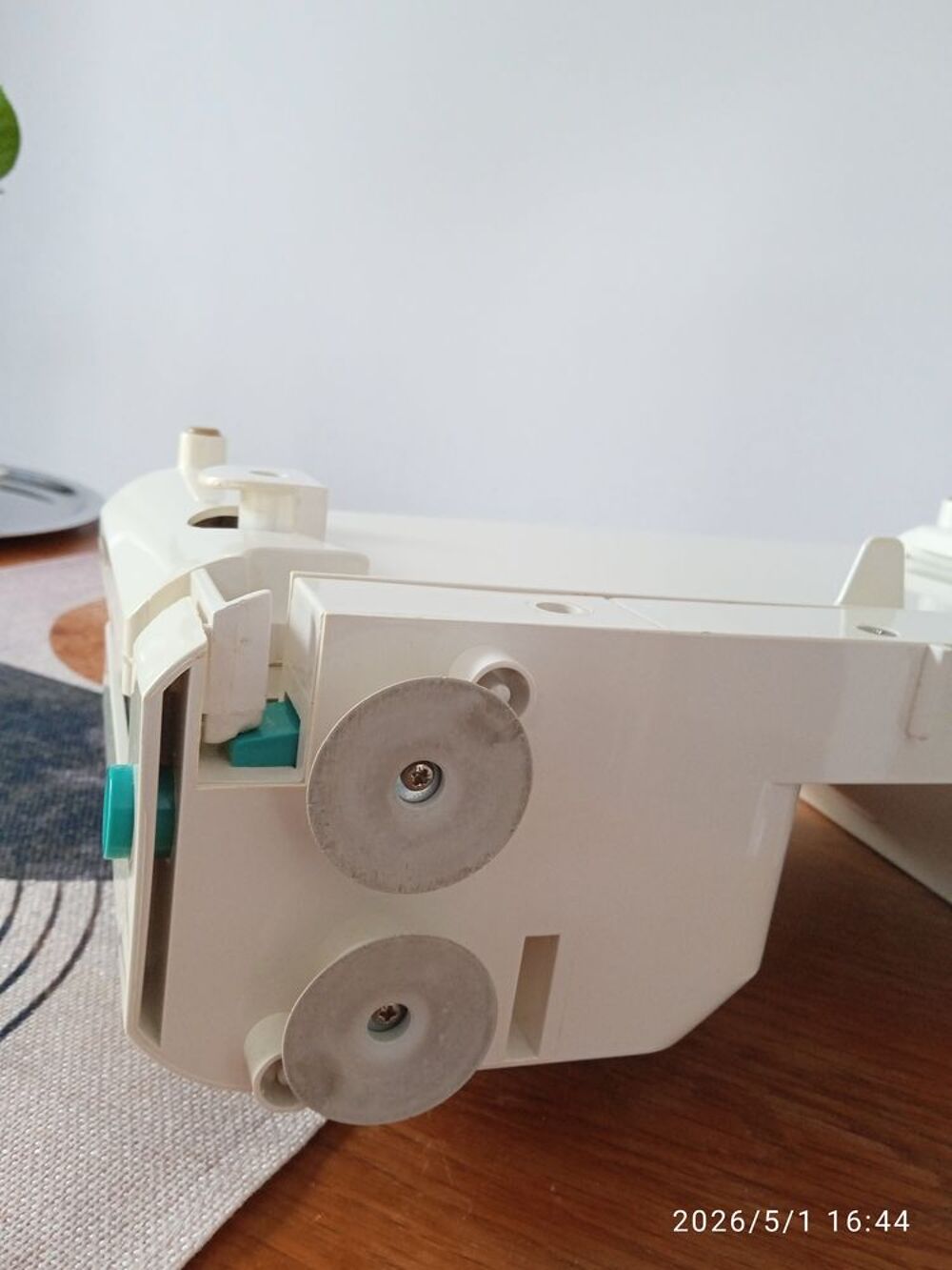 trancheuse &eacute;lectrique soit pain ou viande Electroménager