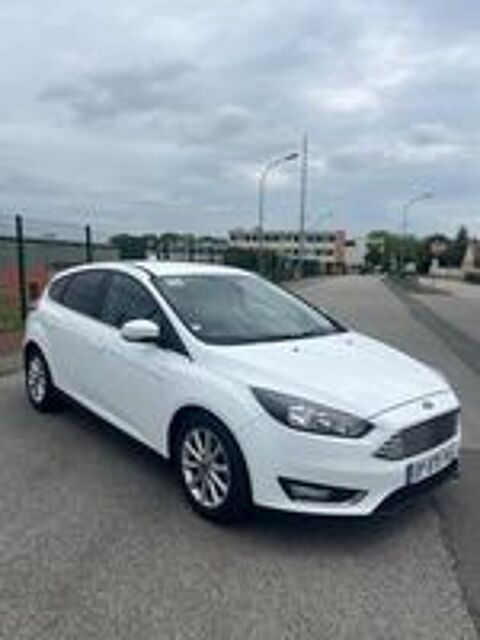 Focus 1.0 EcoBoost 125 S&S Titanium 2015 occasion 78270 Bonni&egrave;res-sur-Seine
