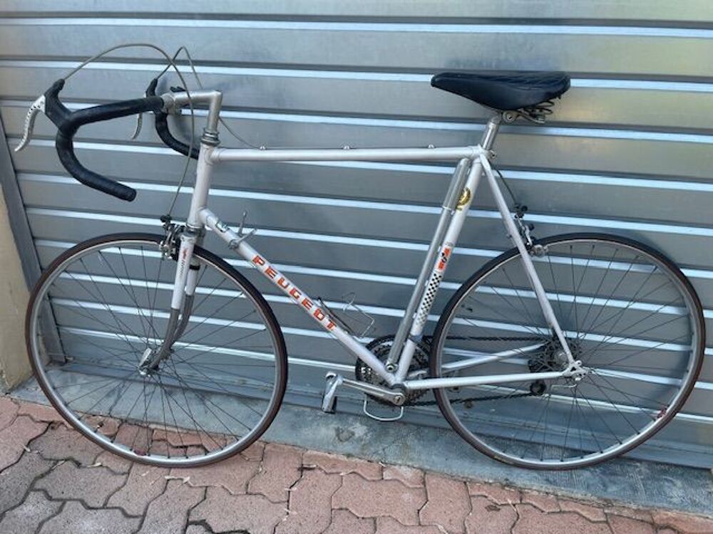 V&eacute;lo de course Peugeot d'origine Vlos