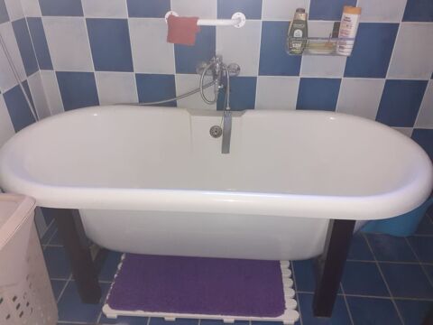 Baignoire charleston sur pied couleur blanche Junas (30)