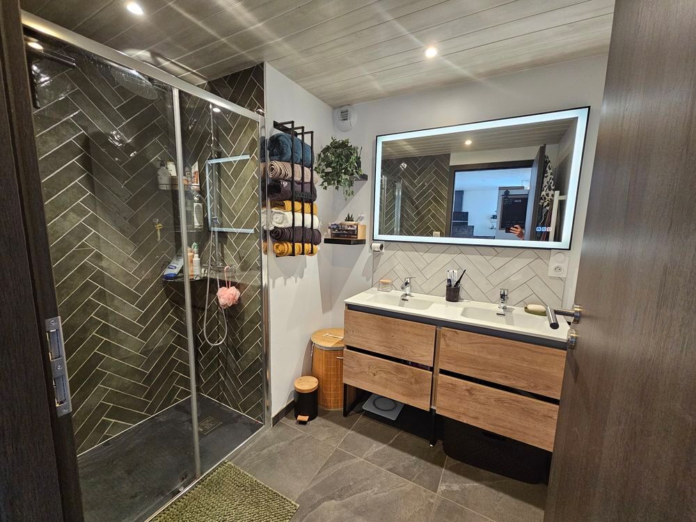 Vente Appartement Appartement rénové de plain-pied jardin, garage(s) et cave.. Les fourgs