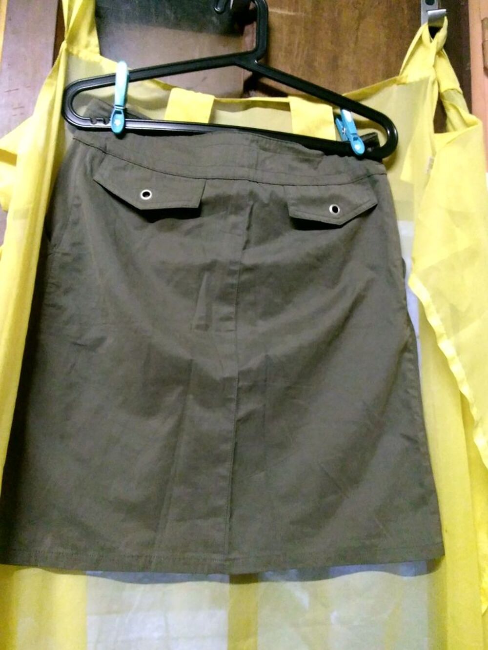 Jupe kaki Vêtements