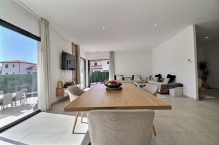  Villa à vendre 5 pièces 152 m²