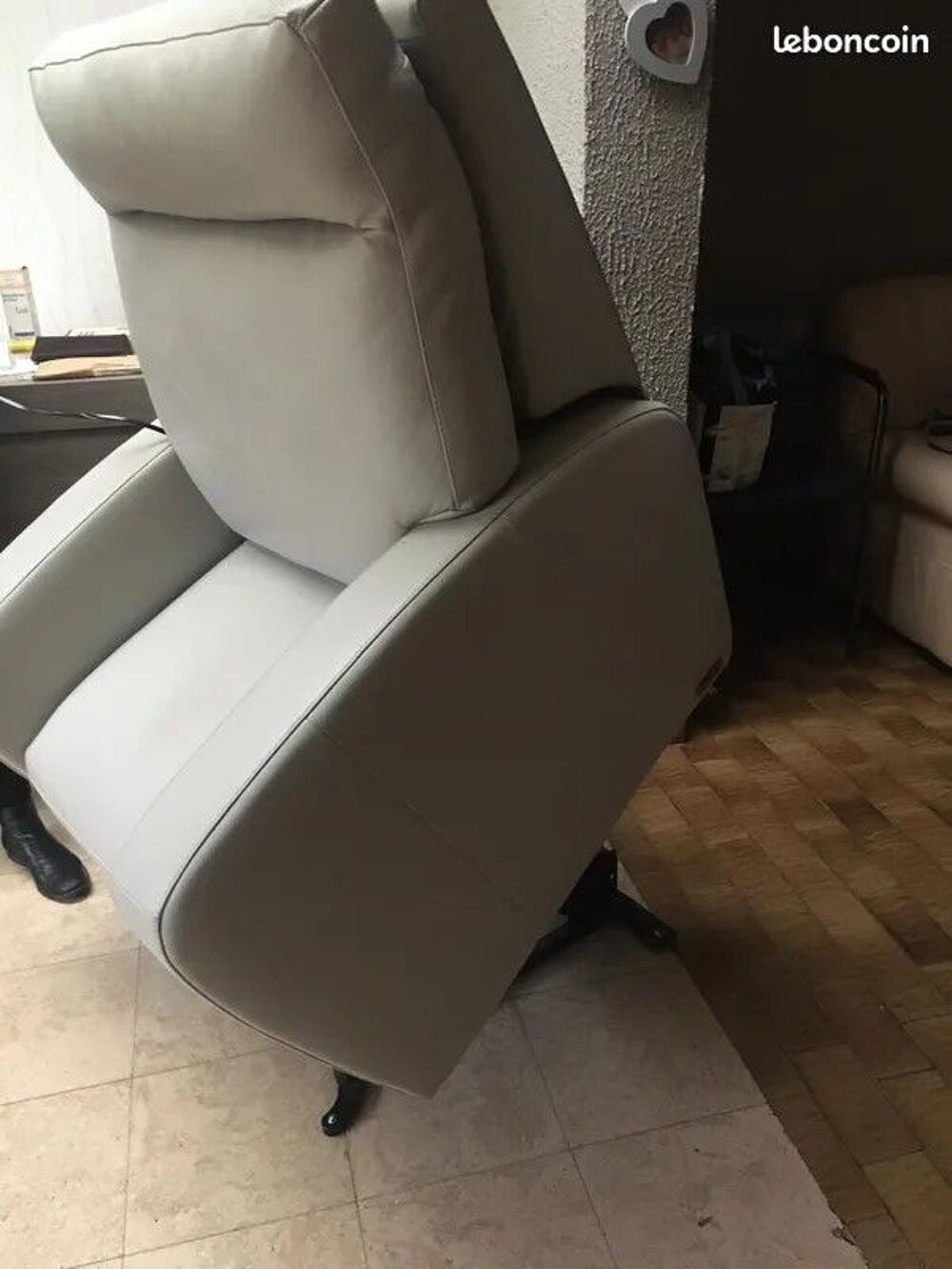 Fauteuil &eacute;lectrique relax multi-positions Meubles