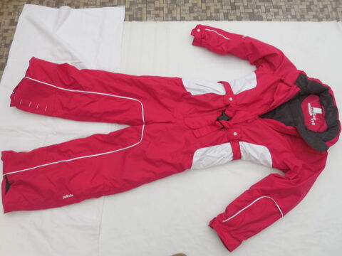 combinaison de ski 4 ans et 10 ans  : tat neuve 25 Pontault-Combault (77)