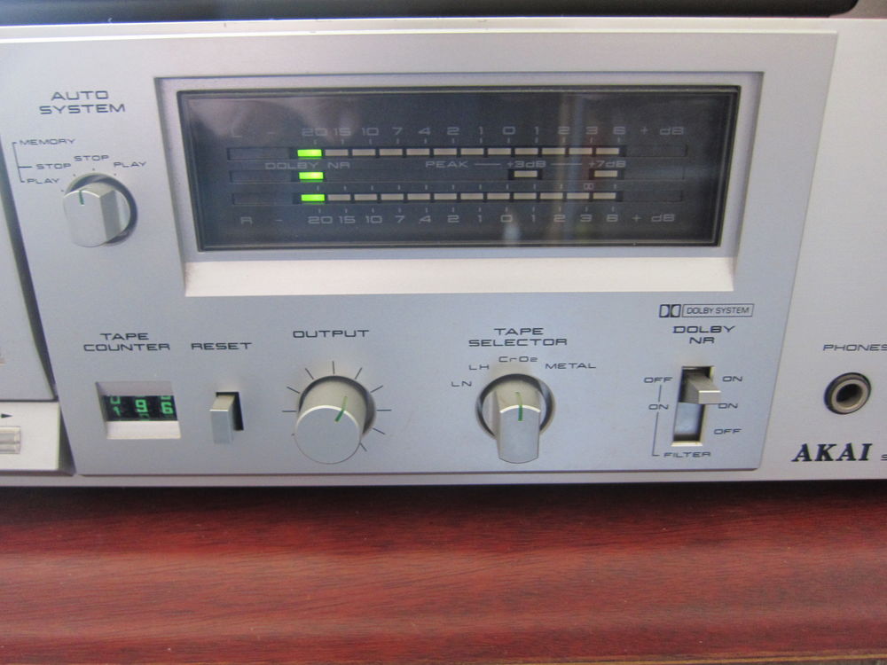 Platine cassette haut de gamme AKA&Iuml; GX-F25 Audio et hifi