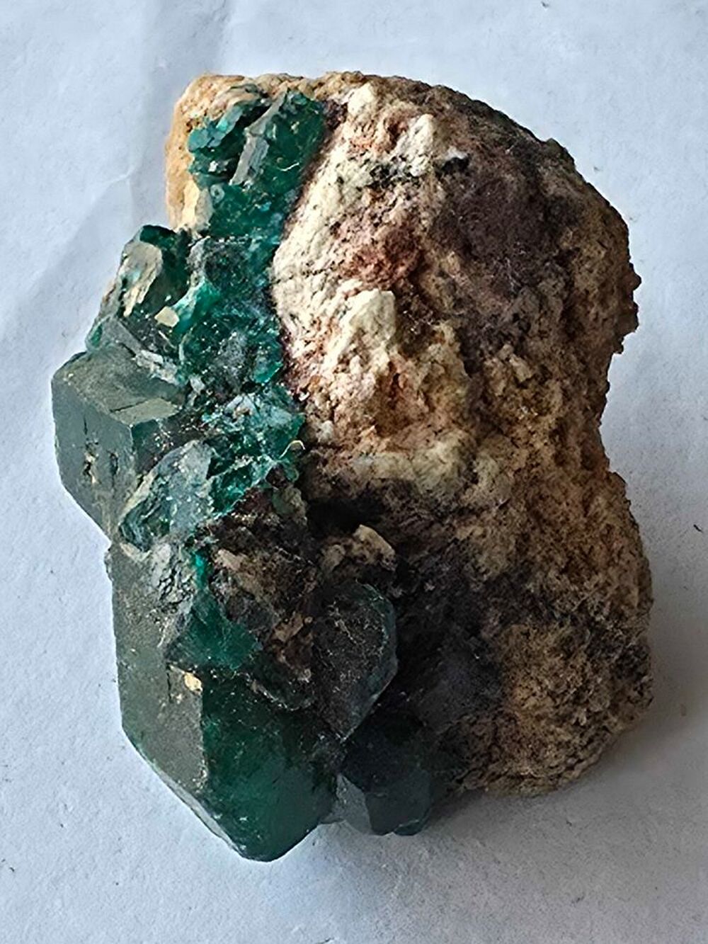 Sp&eacute;cimen Rare de Dioptase sur sa Roche Naturelle-27g 