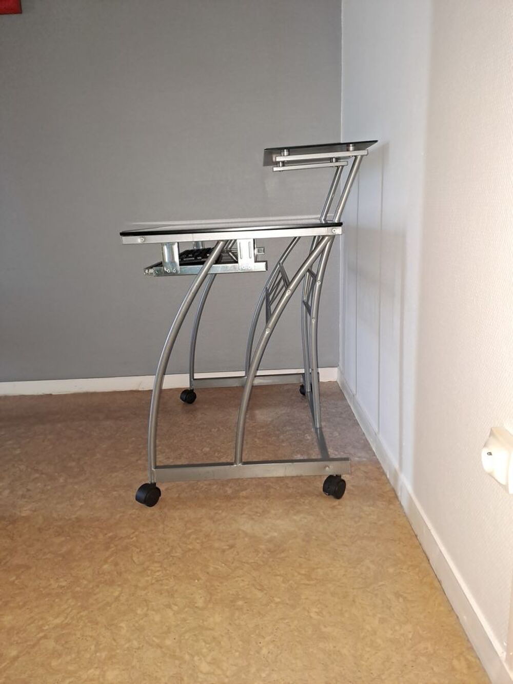 Bureau pour PC ou ordinateur portable Matériel informatique