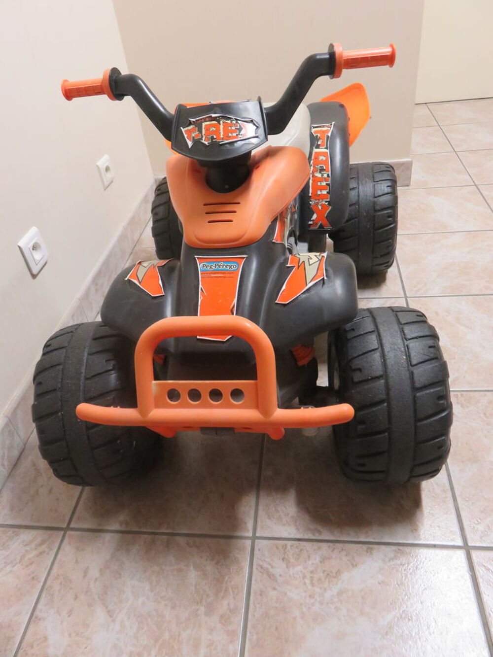QUAD ENFANT Jeux / jouets