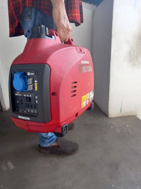 groupe electrogene 1000w honda 
Tarnos (40)