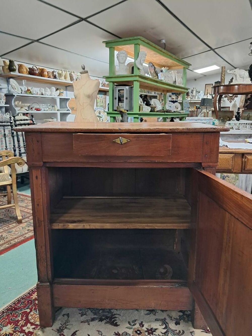 Confiturier ancien XIXe, en merisier Meubles