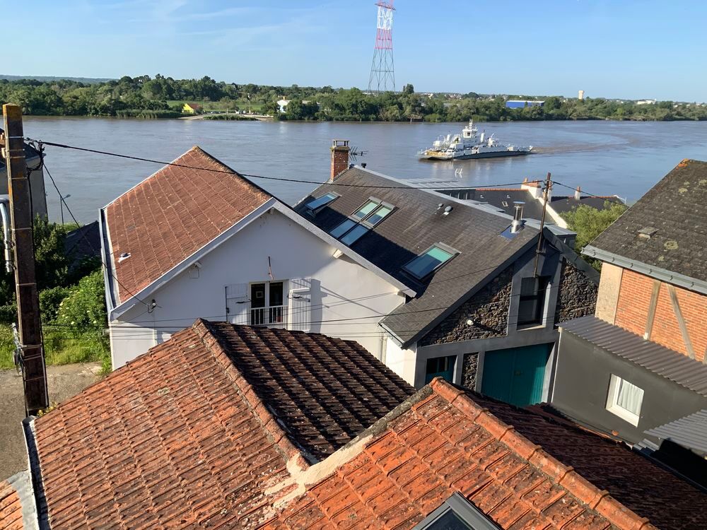 Vente Immeuble Petit immeuble classé en centre ville, vue sur Loire Le pellerin