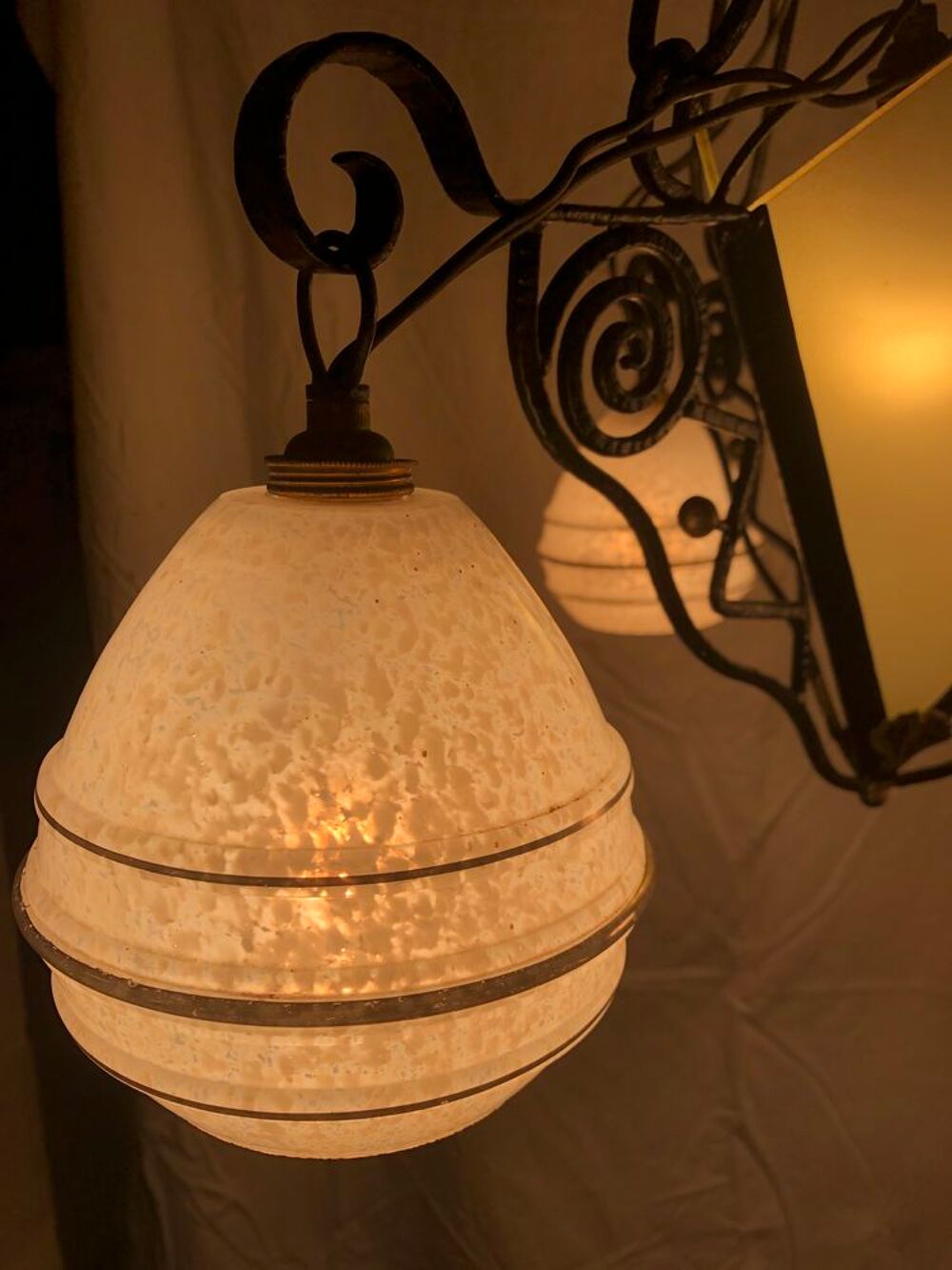 Luminaire ann&eacute;e 30/40 Décoration