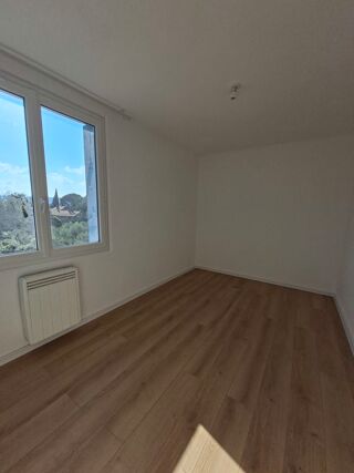  Appartement à louer 3 pièces 54 m² Manosque