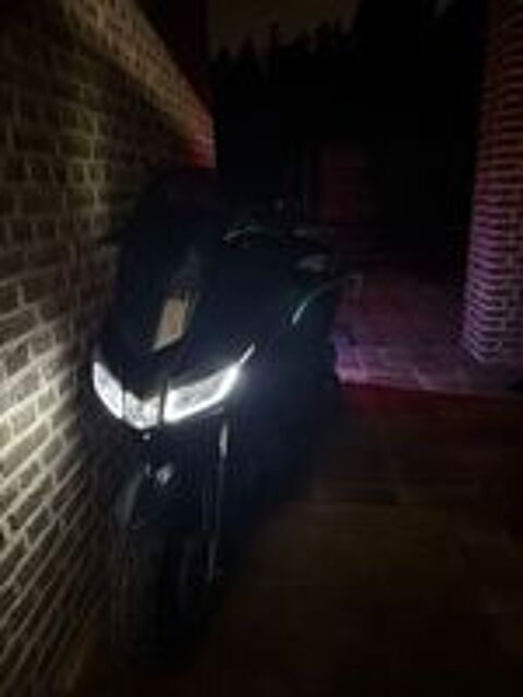 APRILIA 2023 occasion 59390 Sailly-lez-Lannoy