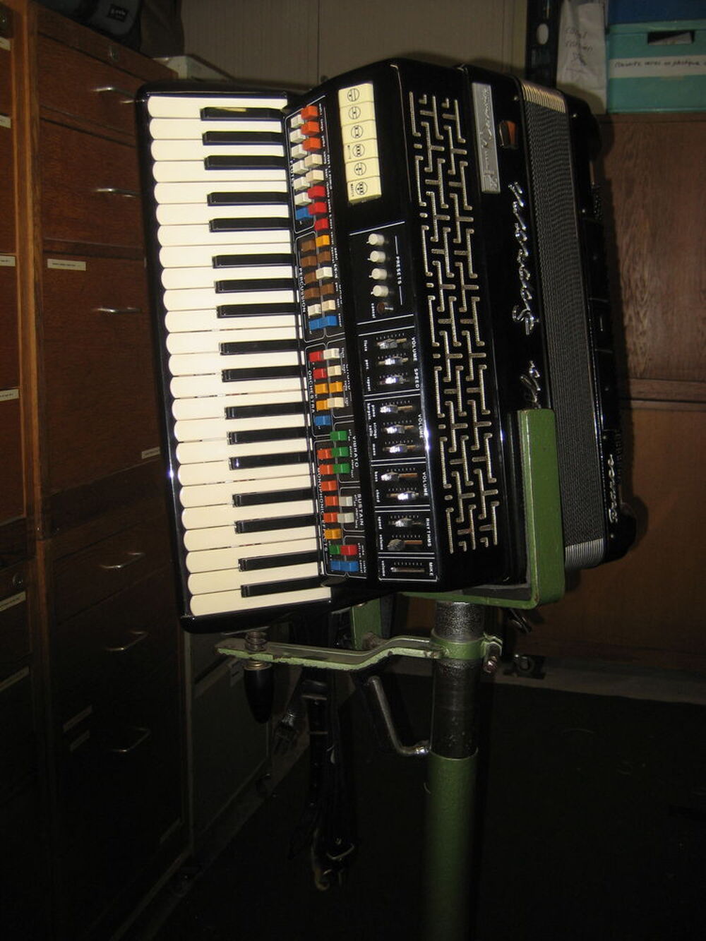 Accord&eacute;on &eacute;lectronique Paolo Soprani Instruments de musique