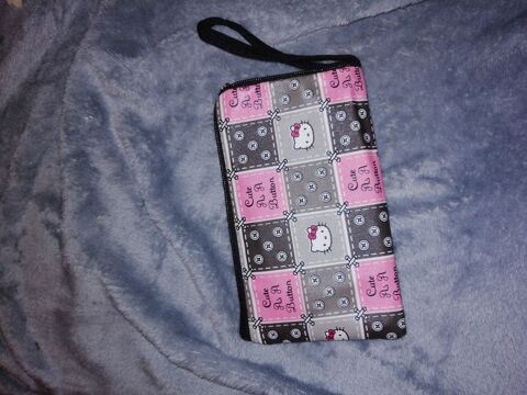 Pochette Hello Kitty. 15 Saint-Gratien (95)