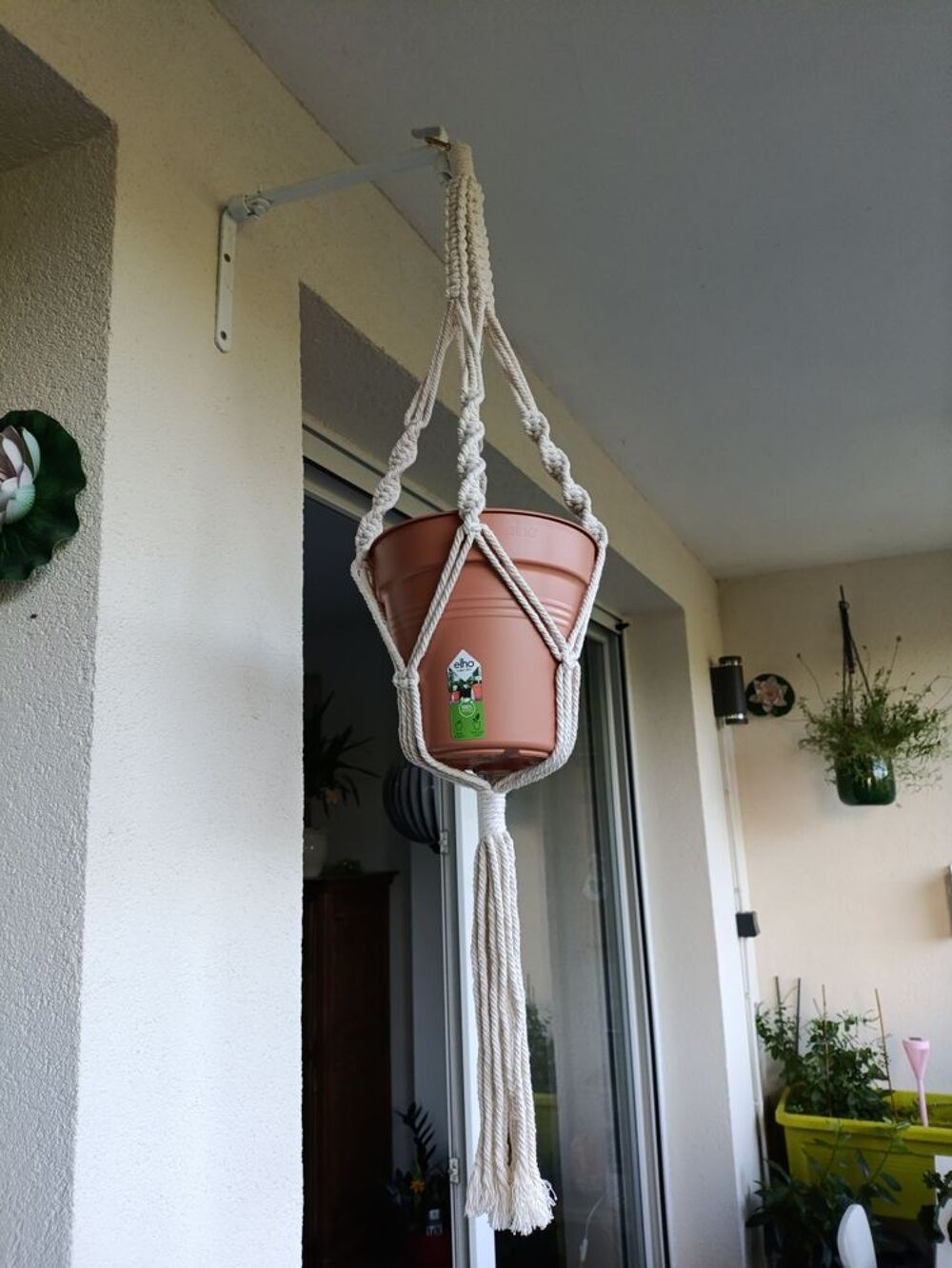 1 grand macram&eacute; blanc de 1 m tout neuf Décoration