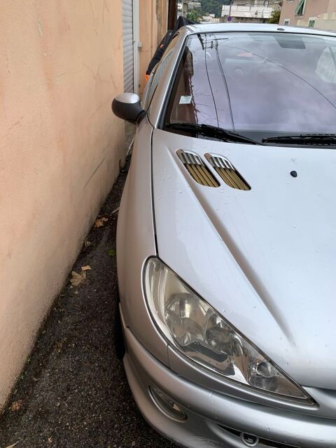Peugeot 206 CC 2.0i 16V 2003 occasion Nice 06100