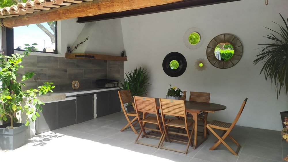   vacances maison en provence avec jacuzzi (avignon) Provence-Alpes-Côte d'Azur, Sarrians (84260)