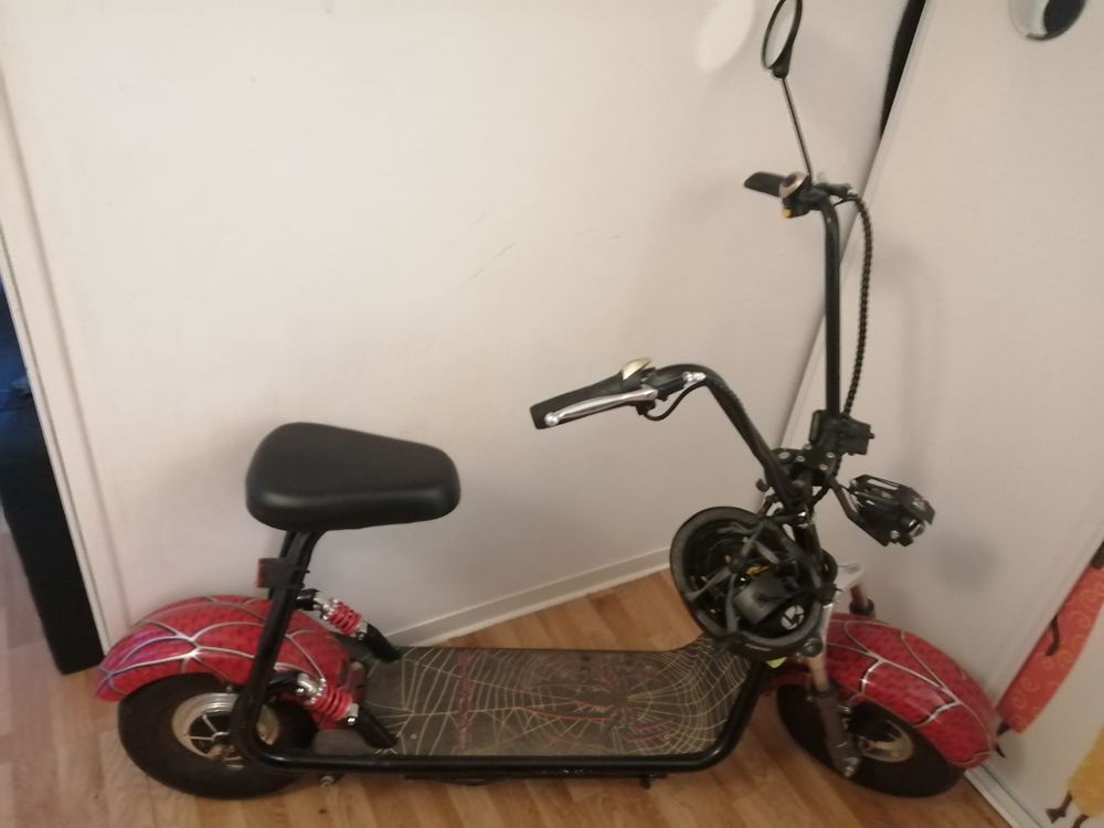 Trotinette &eacute;lectrique chopper exclusive collector Sports